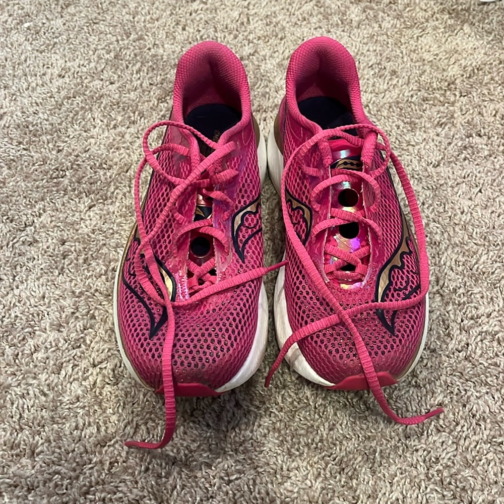 Saucony Endorphins